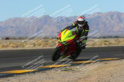 media/Dec-18-2022-SoCal Trackdays (Sun) [[8099a50955]]/Turn 4 Inside (10am)/